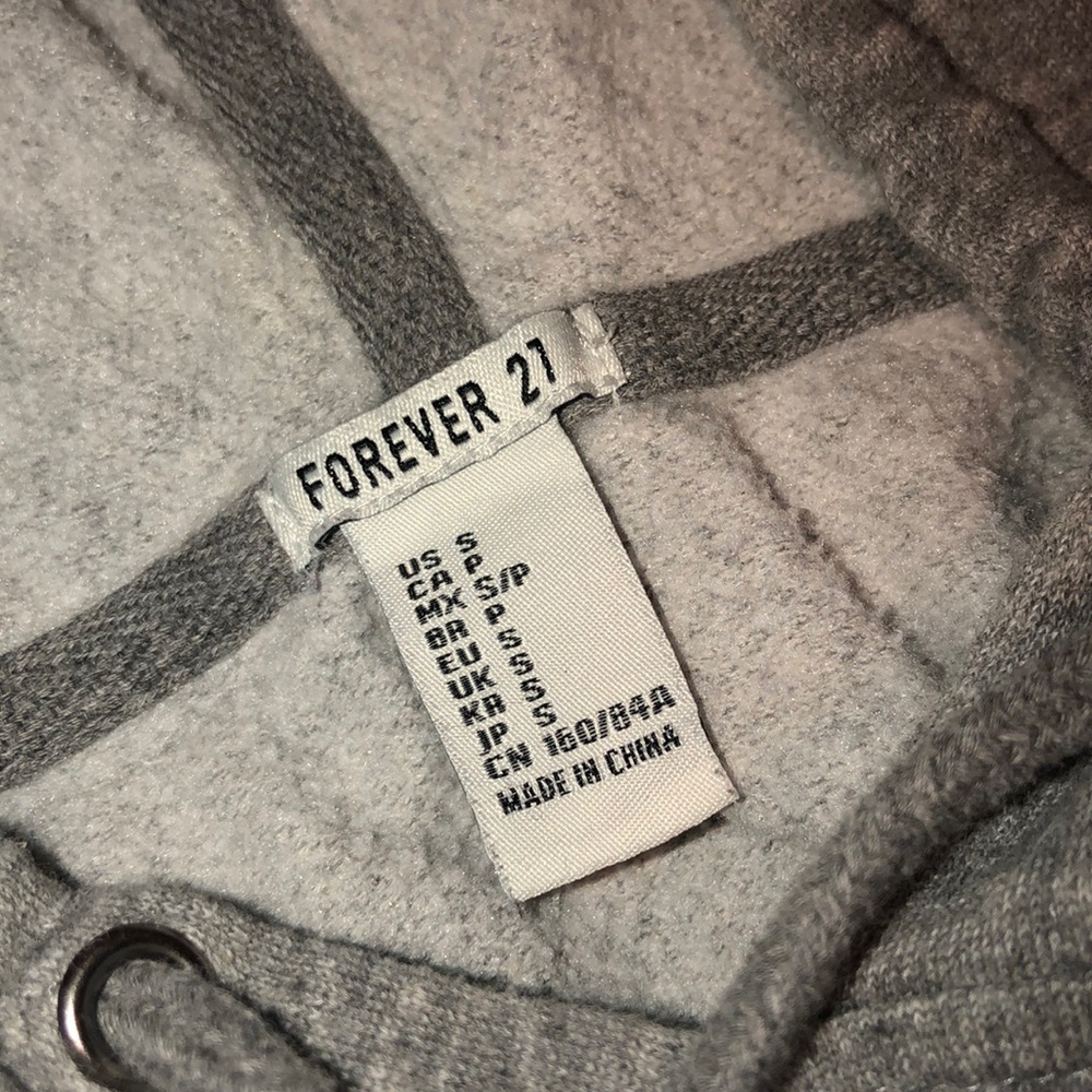 Sweatshirt - Picture 2 of 3